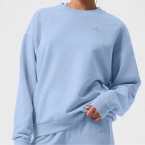 ALO Yoga (XL) Accolade Crew Neck Seashell Blue